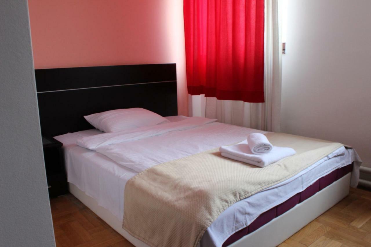 Hotel Beograd - Yu Lukavica Екстер'єр фото
