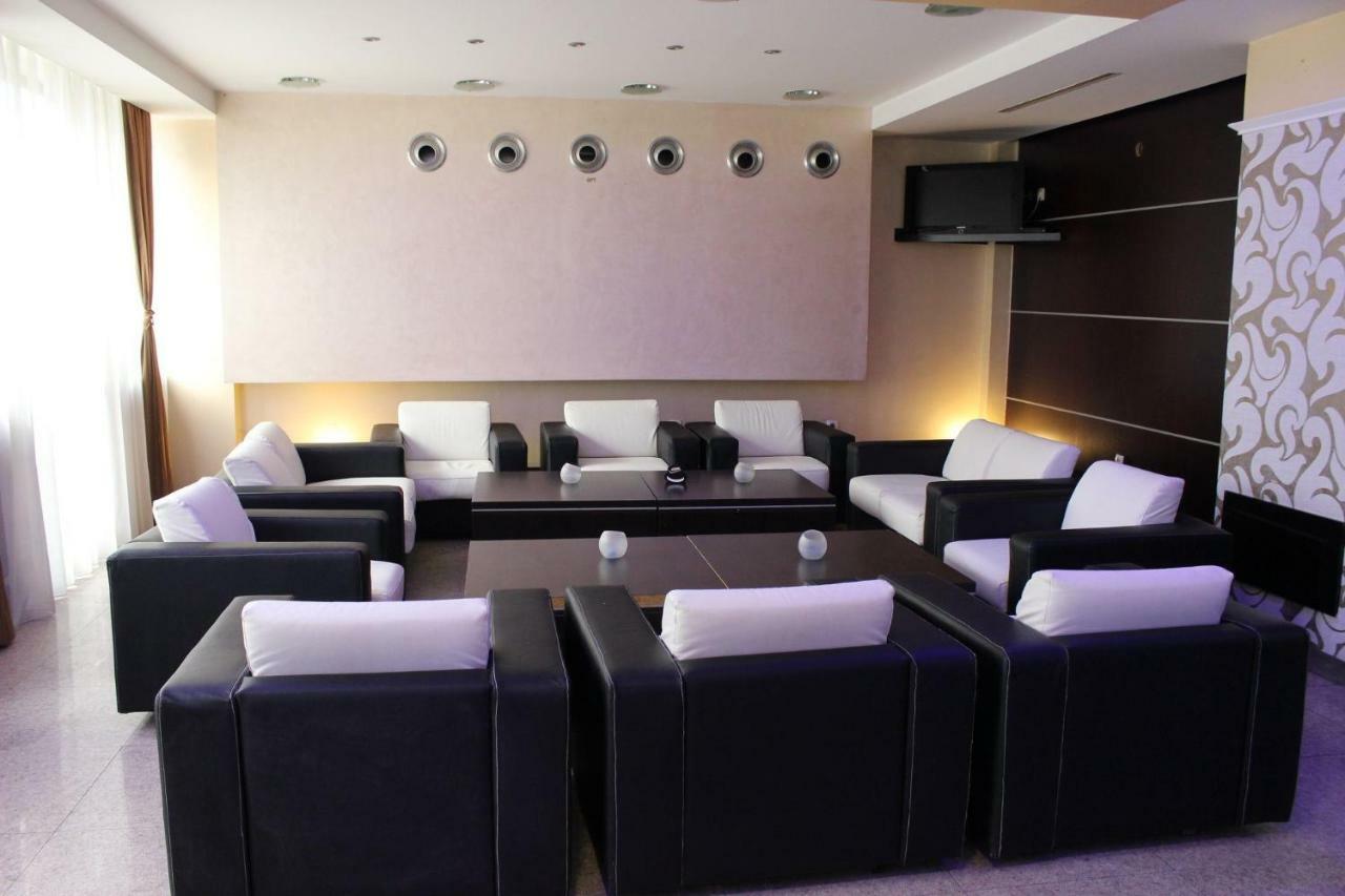 Hotel Beograd - Yu Lukavica Екстер'єр фото